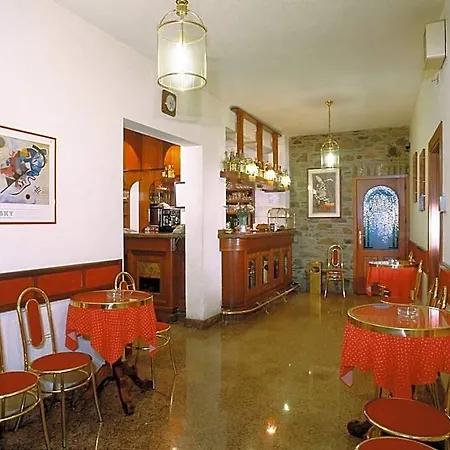 Hotell Florian *