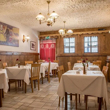 Hotel Florian Nus